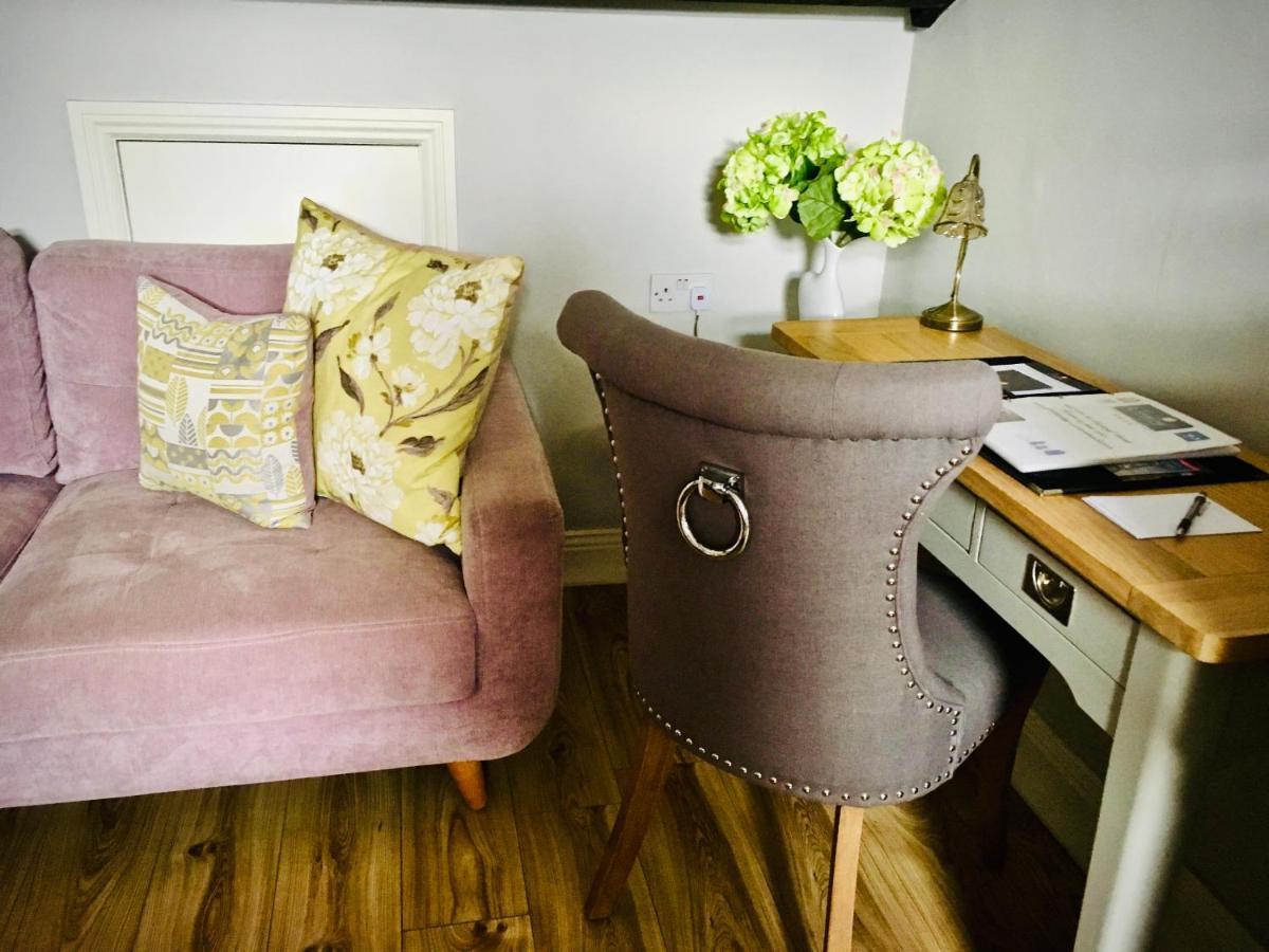 Cartref Guest House Карлайл Екстериор снимка