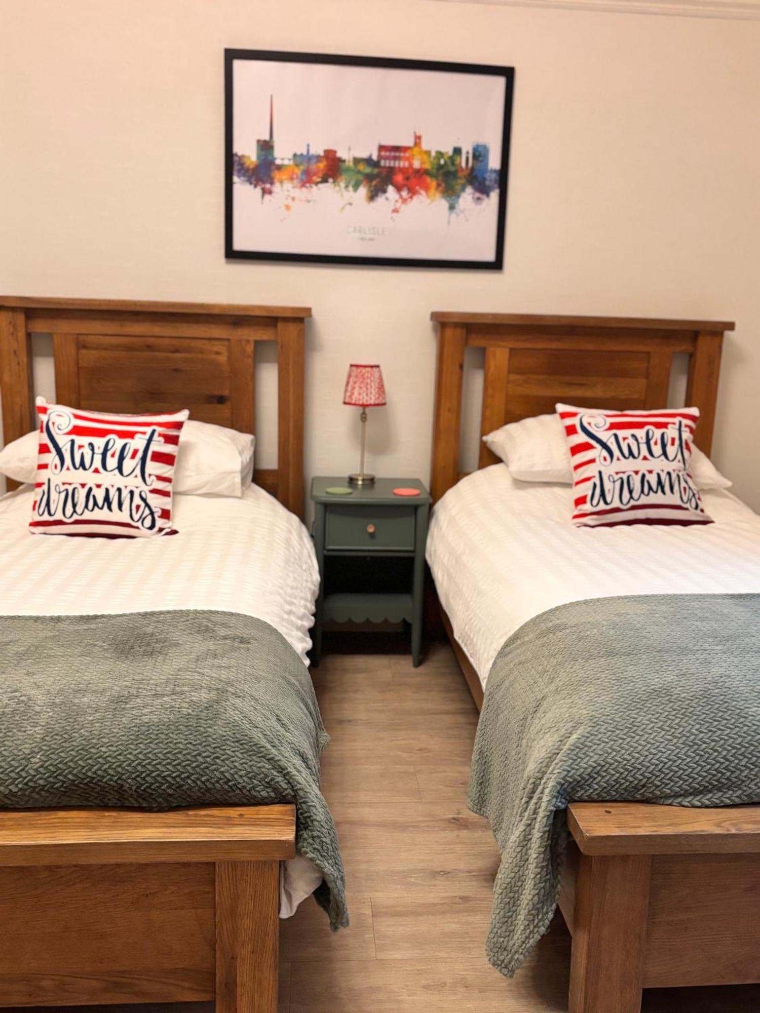 Cartref Guest House Карлайл Екстериор снимка